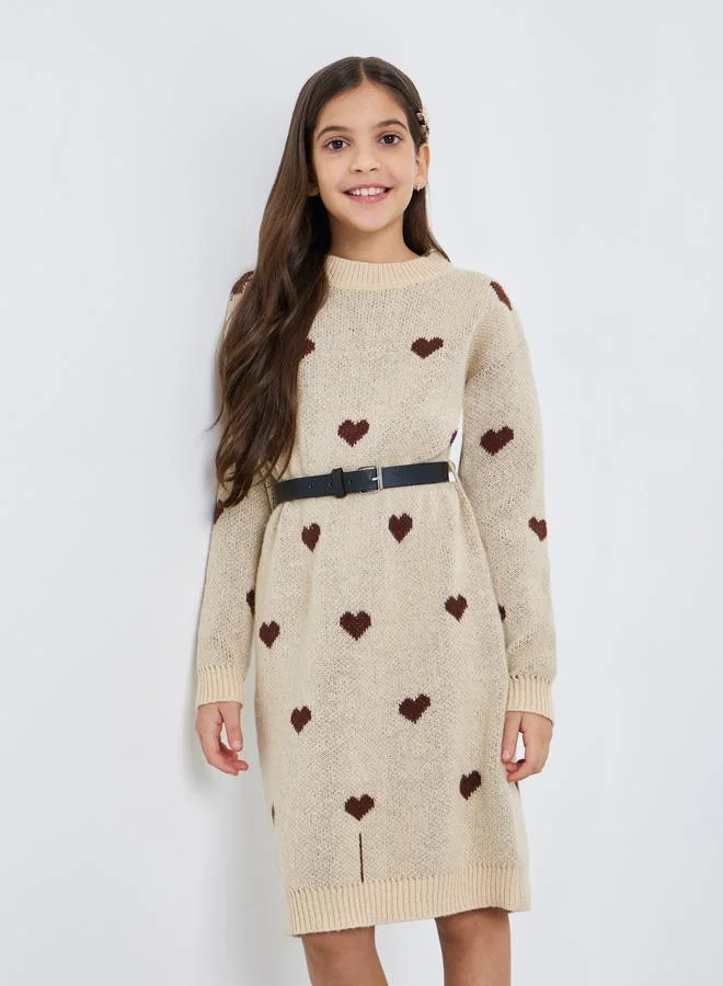 ستايلي فستان سويتر محبوك بنمط قلب مع حزام